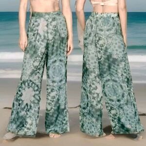Victoria’s Secret Chiffon Palazzo Pants M Flowy Resortwear Wide Leg High Waist